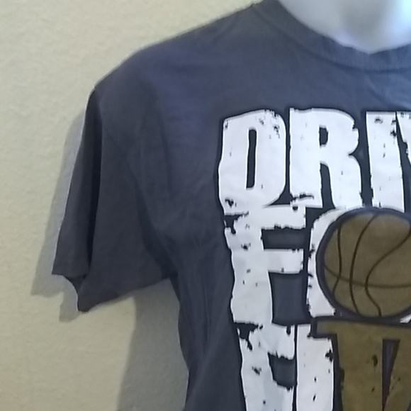 San Antonio Spurs Drive for Five Tee size XL - Picture 4 of 9